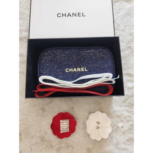 New CHANEL 2023 Pouch Camellia Flower Glittered Ribbon Box Bag Denim - Picture 15 of 16